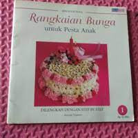 Image of Seri Klub Nova: Rangkaian Bunga Untuk Pesta Anak
